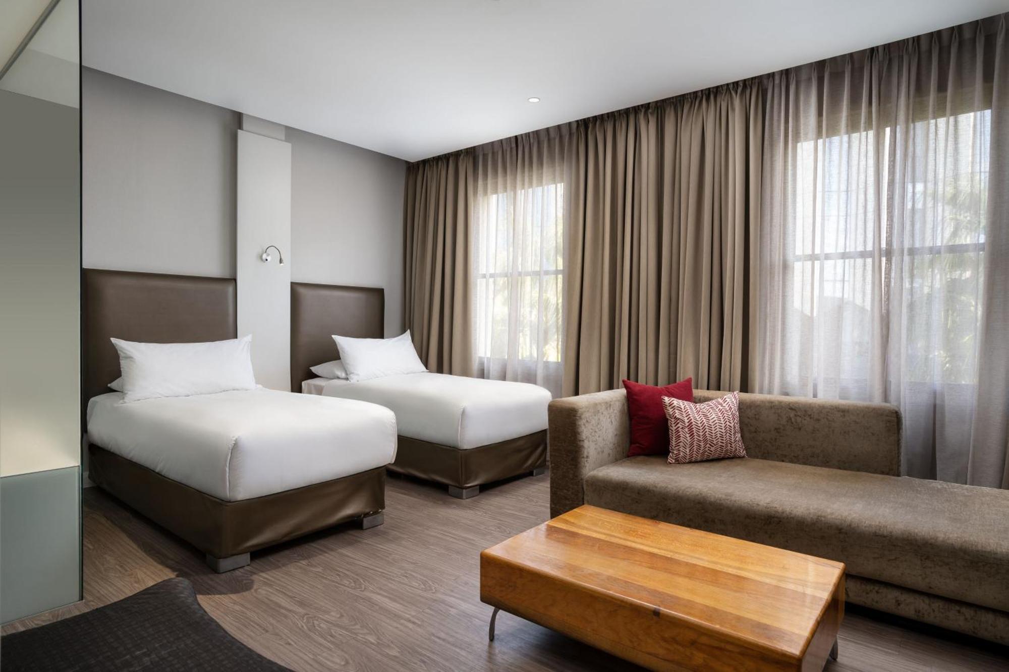 Protea Hotel By Marriott Cape Town Waterfront Breakwater Lodge Zewnętrze zdjęcie